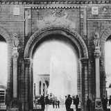 Per la Fiera del Levante scolp� non solo i leoni che un tempo ornavano l�imponente ingresso monumentale...